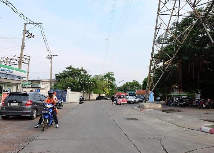 Chatuchak Art & Nature House *